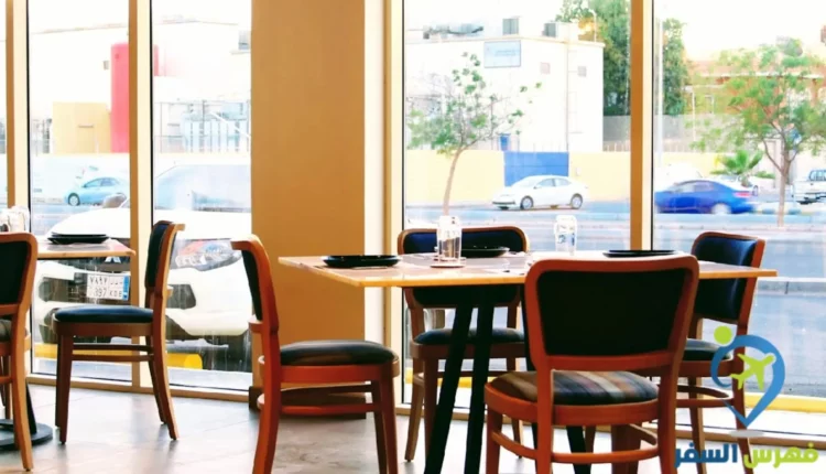 صورة داحلية من مطعم أسماك ثراء